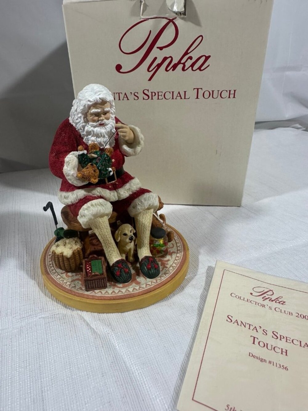 Pipka "Santa's Special Touch"